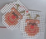 reindeermittenornaments.jpg