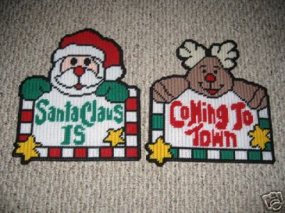 santaclausiscomingtotownwh.jpg