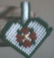 smallpoinsettiabasket.jpg
