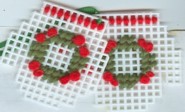 wreathmittenornament.jpg